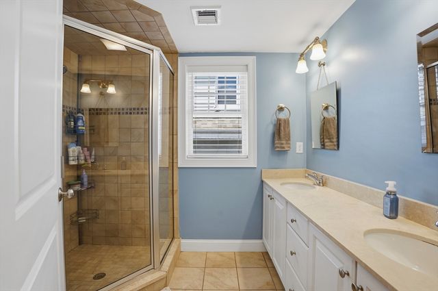 112 Washington Street 3, Medford, MA 02155