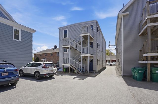 112 Washington Street 3, Medford, MA 02155