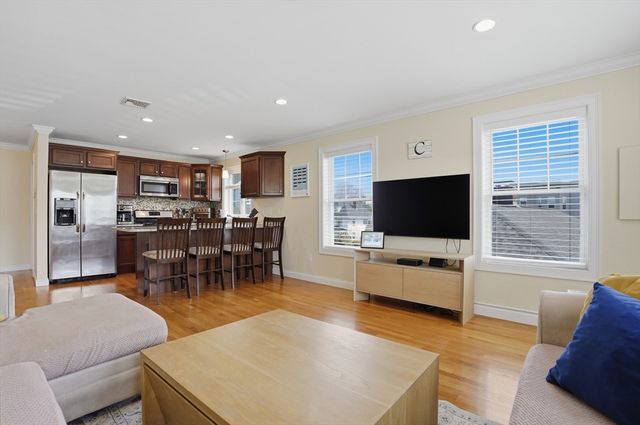 112 Washington Street 3, Medford, MA 02155