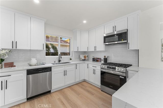 16043 Tuba Street, North Hills, CA 91343
