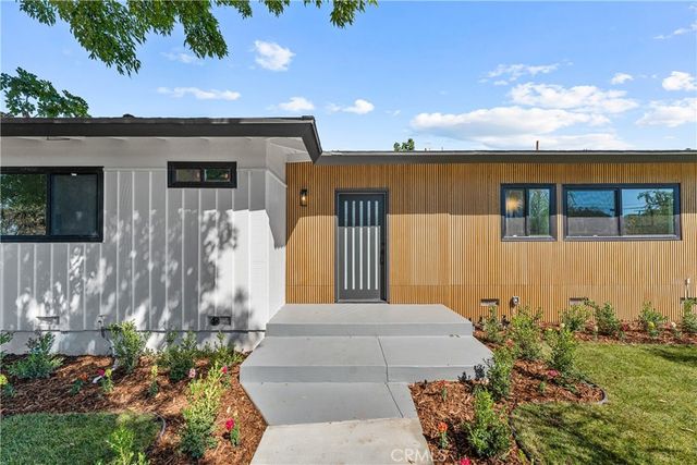 16043 Tuba Street, North Hills, CA 91343
