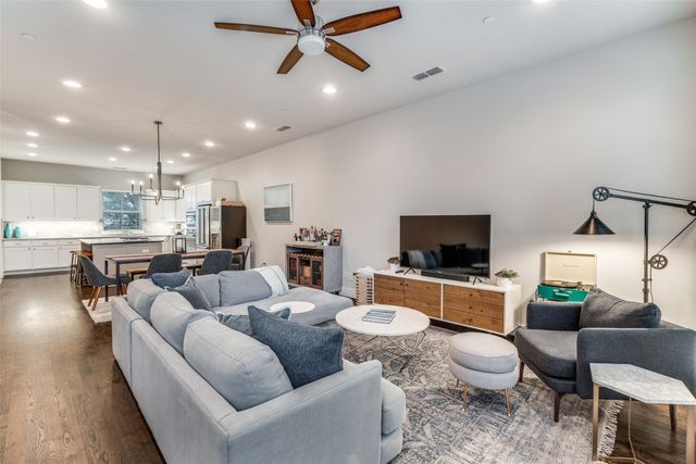 7700 Eastern Avenue 104, Dallas, TX 75209