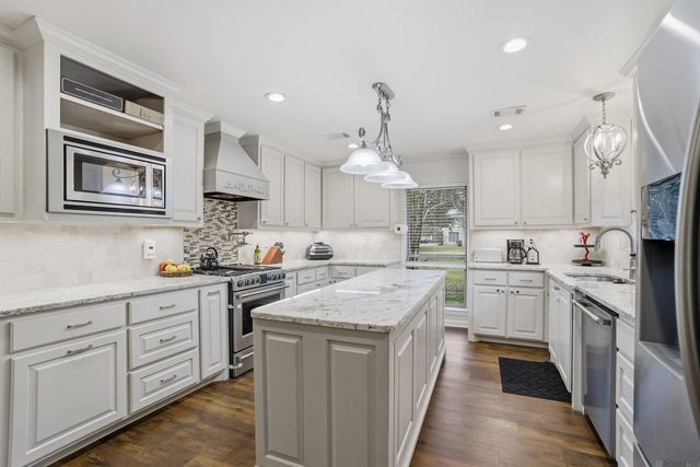 17036 Evergreen Hills Ave, Greenwell Springs, LA 70739