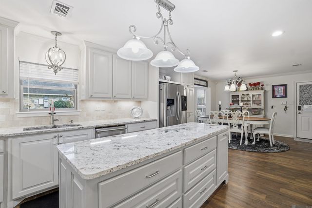 17036 Evergreen Hills Ave, Greenwell Springs, LA 70739