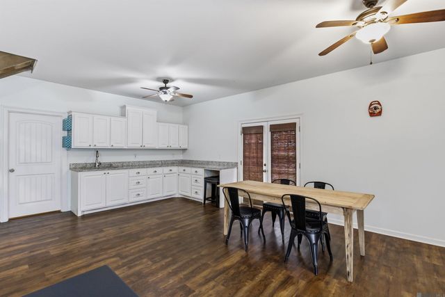 17036 Evergreen Hills Ave, Greenwell Springs, LA 70739