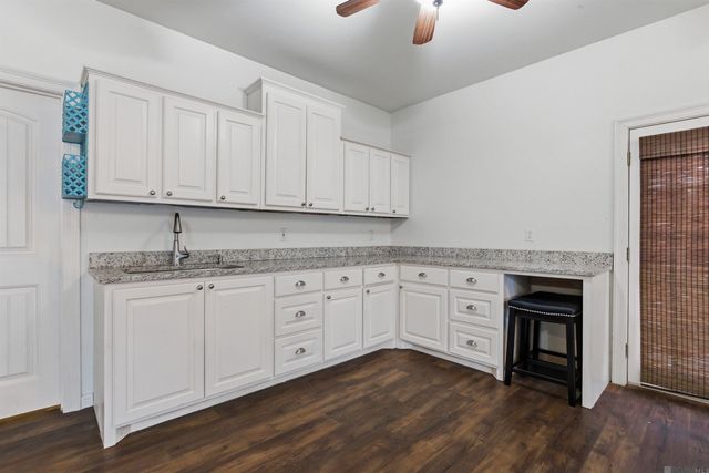 17036 Evergreen Hills Ave, Greenwell Springs, LA 70739