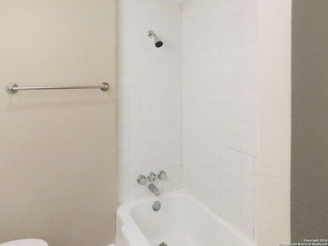 8038 Broadway Apt 106G, San Antonio, TX 78209