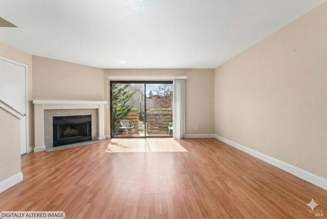 2142 Chianti Dr, Santa Rosa, CA 95403