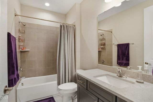 12304 Aberdeen Chase Way, Durham, NC 27703