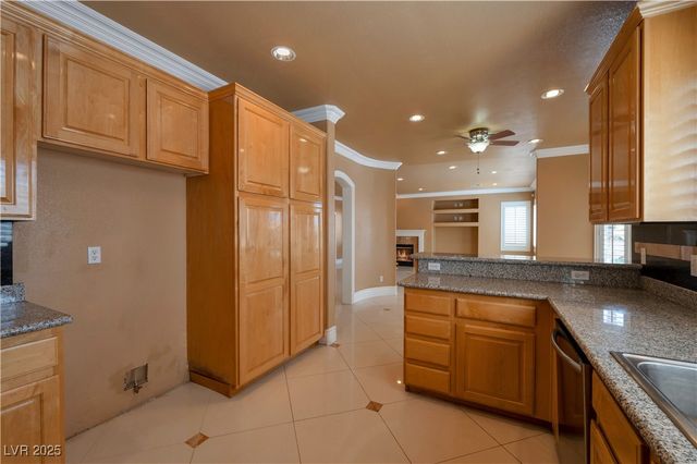 9923 Sierra Canyon Way, Las Vegas, NV 89147