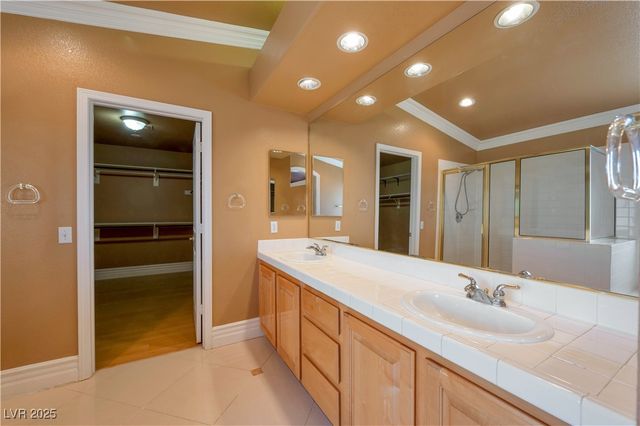 9923 Sierra Canyon Way, Las Vegas, NV 89147