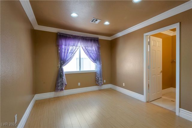 9923 Sierra Canyon Way, Las Vegas, NV 89147