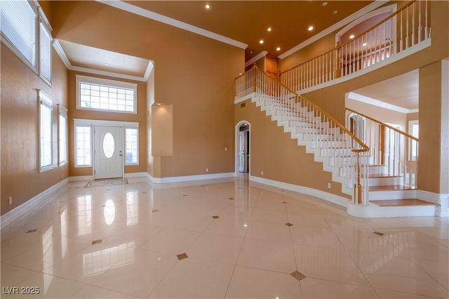 9923 Sierra Canyon Way, Las Vegas, NV 89147