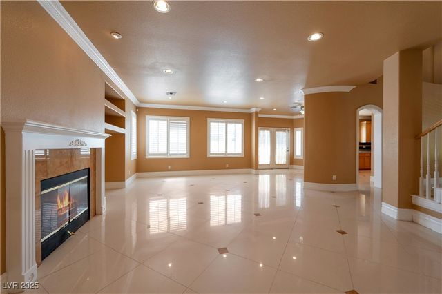 9923 Sierra Canyon Way, Las Vegas, NV 89147