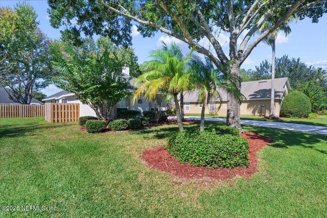 1940 BLUEBONNET Way, Fleming Island, FL 32003