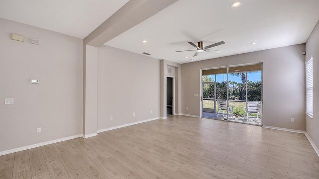 1635 WHITE BREEZE COVE, Bradenton, FL 34208