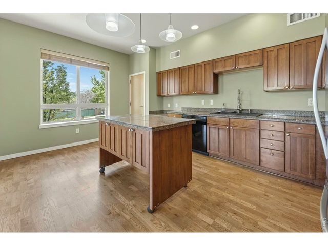 1053 W Century Dr 101, Louisville, CO 80027