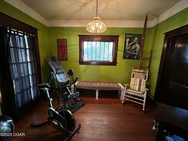 2522 N Florida Avenue, Joplin, MO 64801