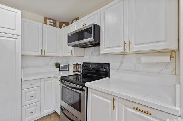 91-1031 Kaimalie Street 4E2, Ewa Beach, HI 96706