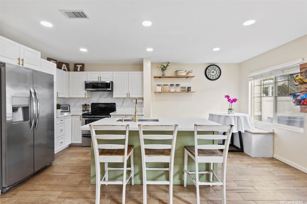 91-1031 Kaimalie Street 4E2, Ewa Beach, HI 96706