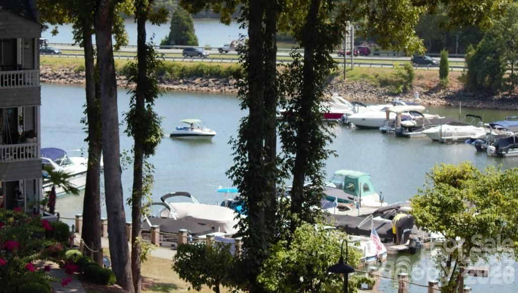 218 Northwest Drive, Davidson, NC 28036