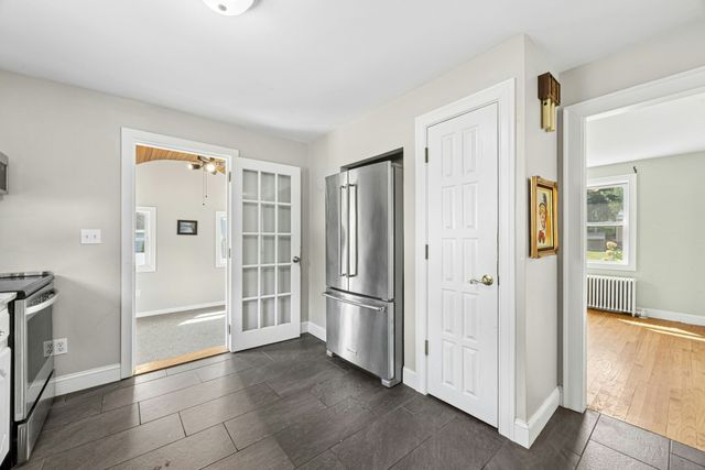 38 Oakdale Road, Wilmington, MA 01887