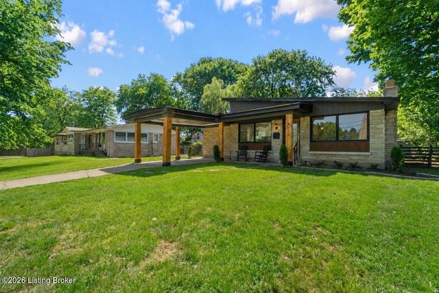 8012 Daffodil Dr, Louisville, KY 40258