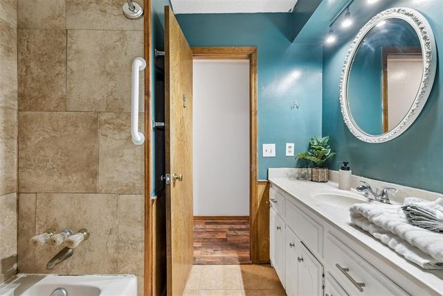 1320 SW 72nd Street, Oklahoma City, OK 73159