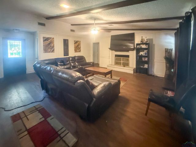 409 Sutherland Dr., Tyler, TX 75703