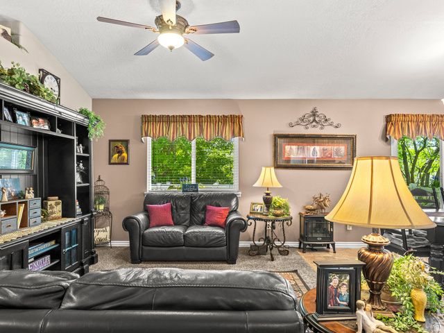 955 W 2390 S, Perry, UT 84302