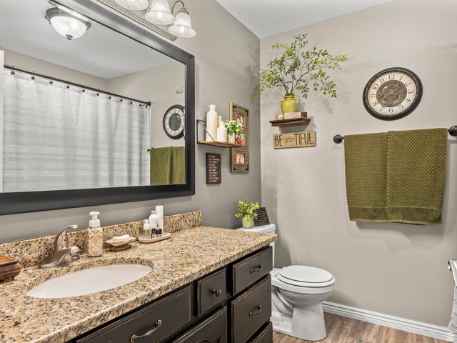 955 W 2390 S, Perry, UT 84302
