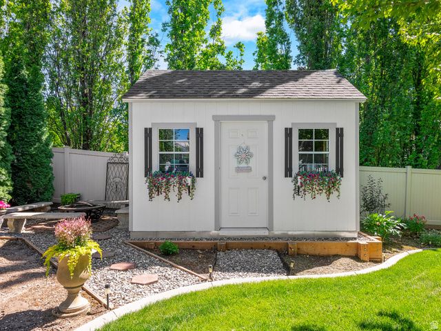 955 W 2390 S, Perry, UT 84302