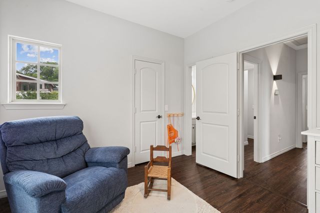 7323 Coronado Avenue, Dallas, TX 75214