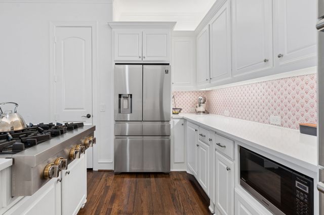 7323 Coronado Avenue, Dallas, TX 75214