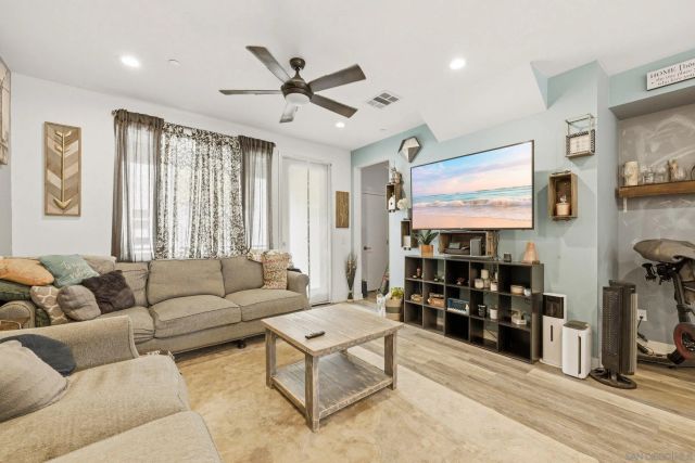 49 Sea Crest, Chula Vista, CA 91910