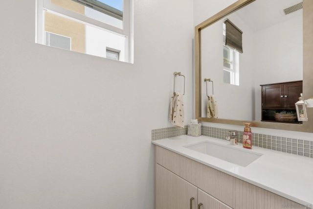 49 Sea Crest, Chula Vista, CA 91910