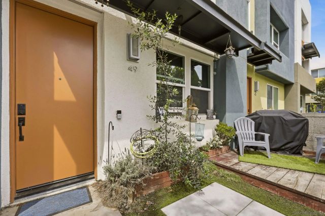 49 Sea Crest, Chula Vista, CA 91910