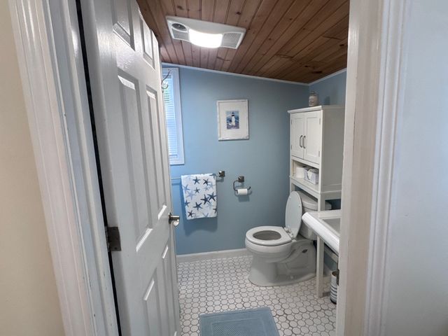 96 Nevada 96, Marshfield, MA 02050