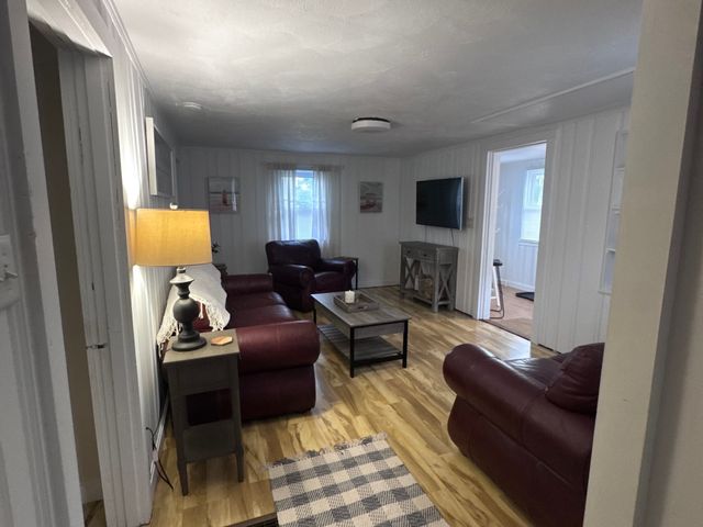 96 Nevada 96, Marshfield, MA 02050