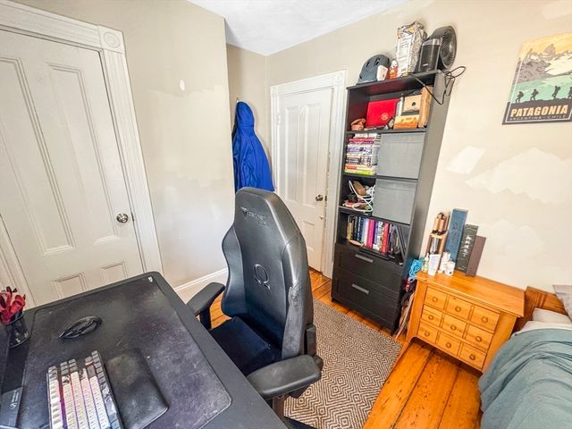 107 Columbia Street 2, Cambridge, MA 02139