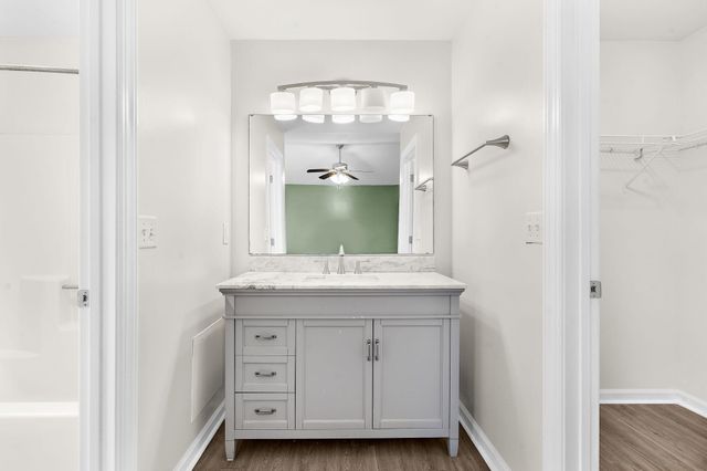 116 Lancelot Hall, Charleston, SC 29418