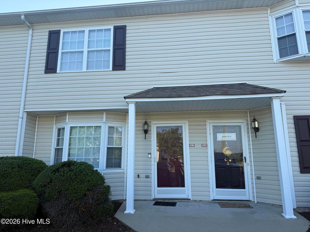 4001 Cobblestone Drive O-3, Greenville, NC 27834