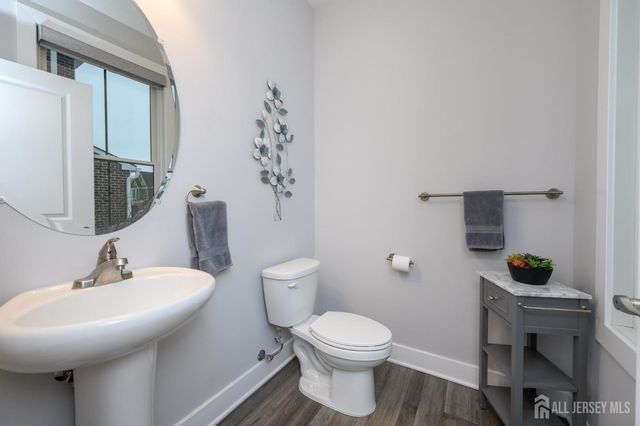 34 Riverwalk, Plainsboro, NJ 08536