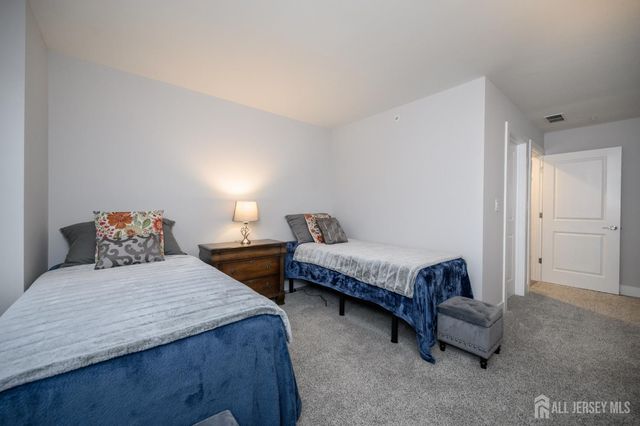 34 Riverwalk, Plainsboro, NJ 08536