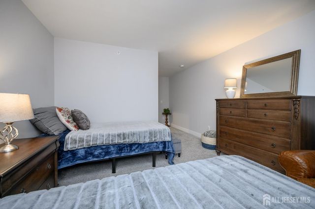 34 Riverwalk, Plainsboro, NJ 08536