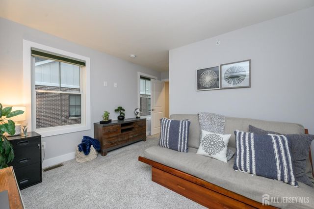 34 Riverwalk, Plainsboro, NJ 08536