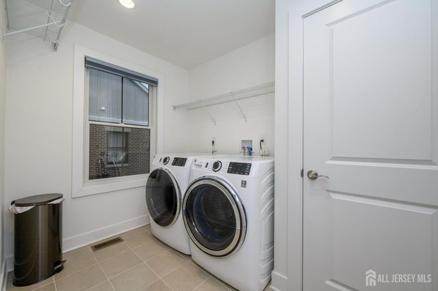 34 Riverwalk, Plainsboro, NJ 08536