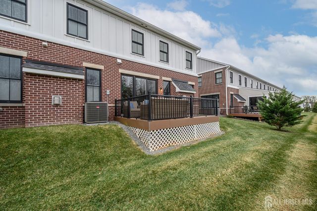 34 Riverwalk, Plainsboro, NJ 08536