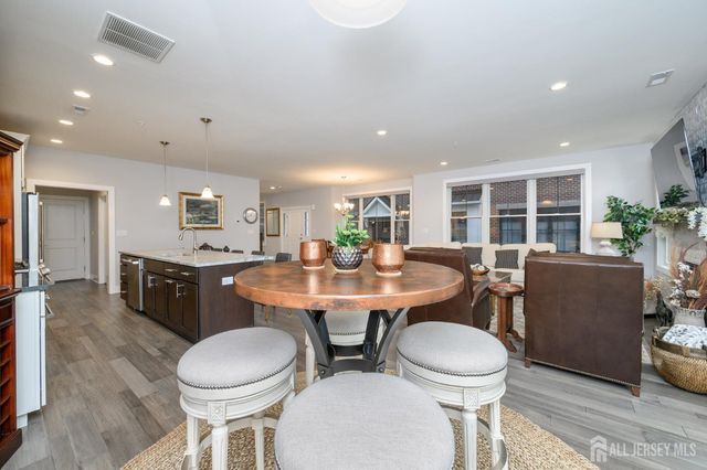 34 Riverwalk, Plainsboro, NJ 08536