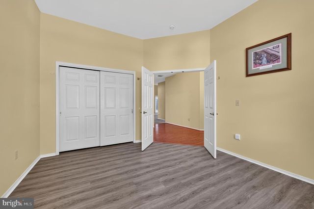 232 WAGON WHEEL LN, Columbus, NJ 08022